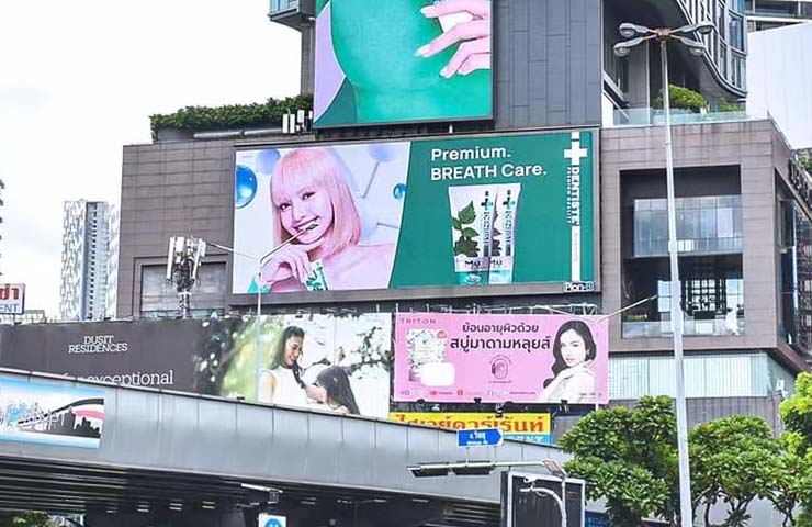 1163 sqm outdoor P8 and P10 billboard led screen in Bangkok,Thailand
